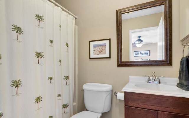 Pelican Roost 2 Bedroom Townhouse by RedAwning