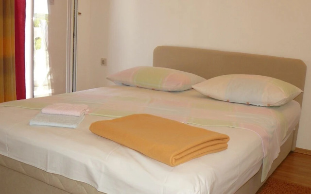 Fran - Only 150m From Beach - A2