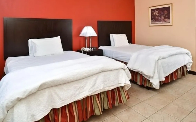 La Bonita Inn And Suites