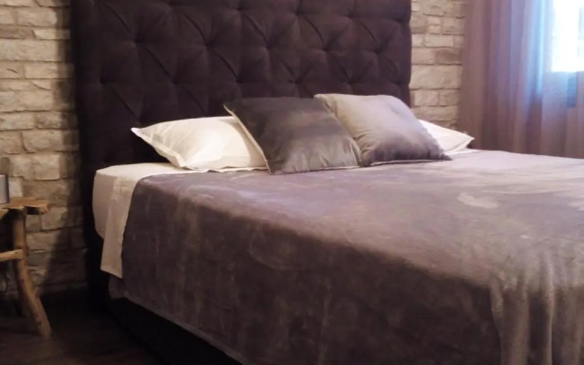 Lux Studio 1