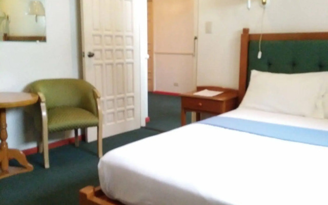 Mijo Hotel Tagaytay