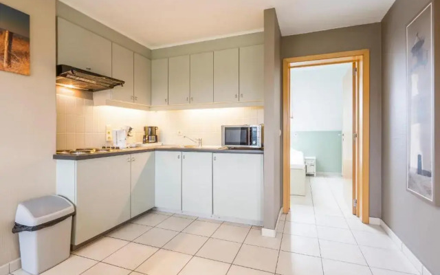 Brightful hideaway app 6p in quiet area Westende