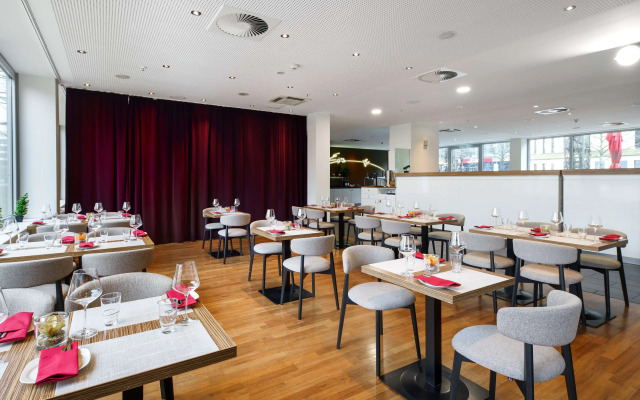 Park Inn by Radisson Frankfurt Airport Hotel