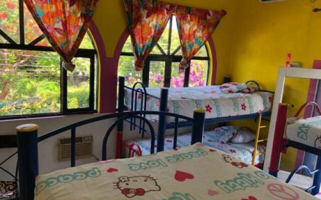 Hostel Quetzal