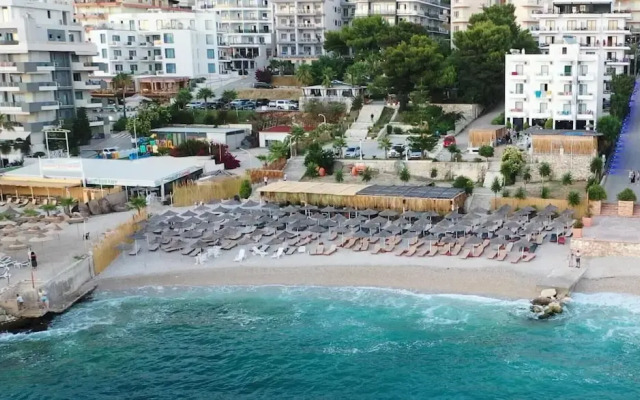 1bed Beachfront With Seaview Balcony - 5mintobeach
