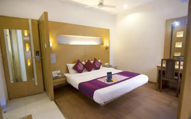 FabHotel FC Road