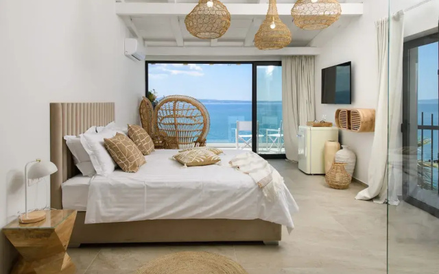 Gallery Luxury Suites & Rooms - Adults Only