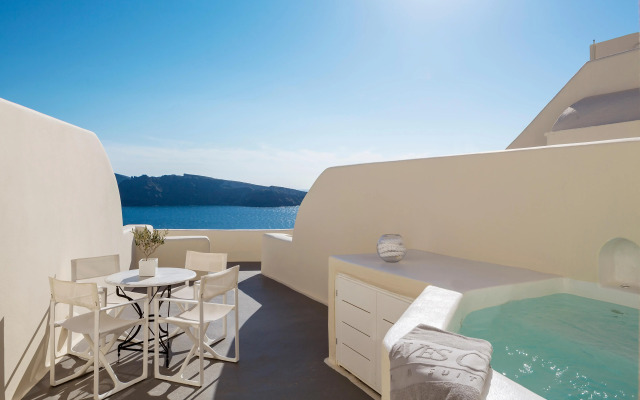 Canaves Oia Suites - Small Luxury Hotels of the World