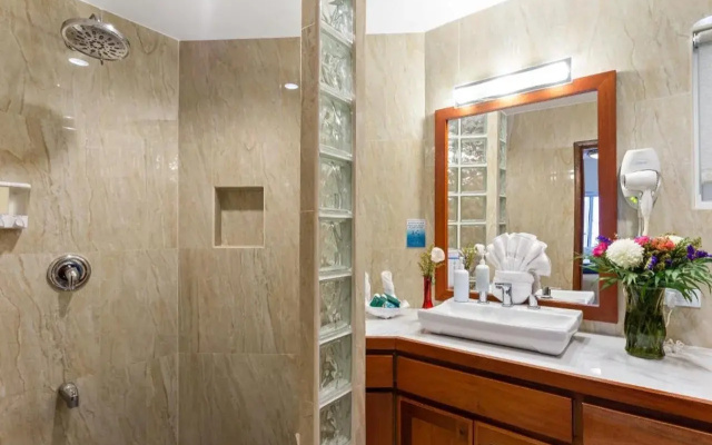 Sunbreeze Suites