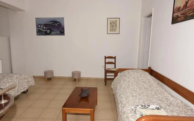 Hermes Apartment -1