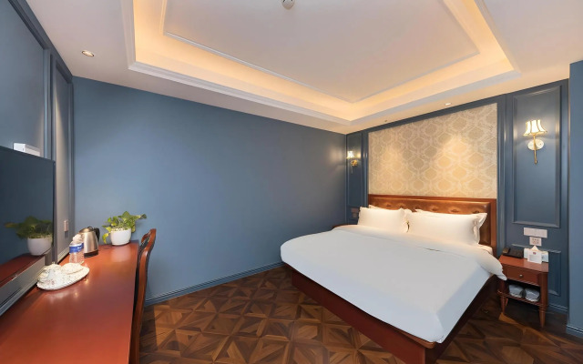 Yiting Zhenshe Hotel (Beijing Qianmen Pedestrian Street)