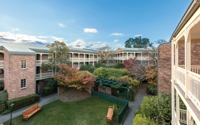 Adina Serviced Apartments Canberra Kingston