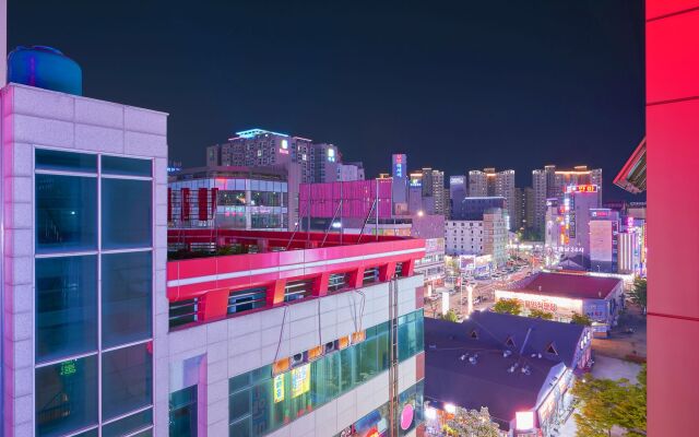 Hound Hotel Sangmu