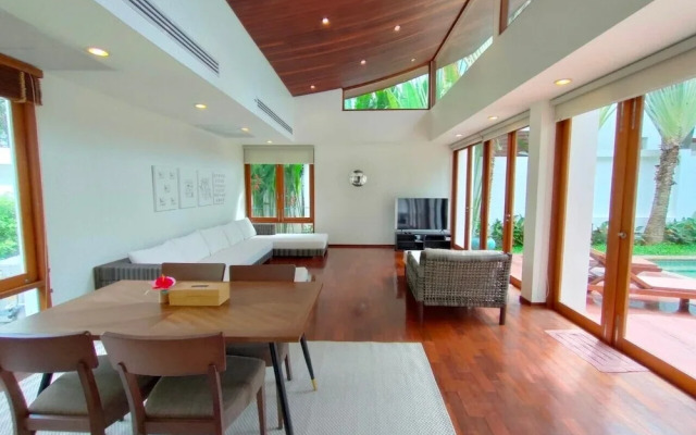 PRAN-A-LUXE Exclusive Pool Villa