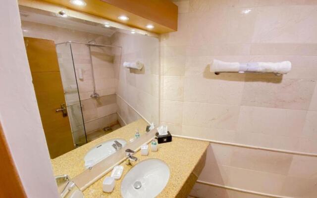 Esquire Hotel Apartments