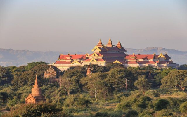 Gracious Bagan Hotel