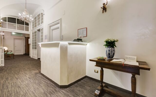 Affreschi Su Roma Luxury B&B