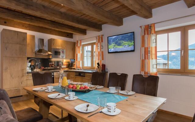 Apartment in Kaprun on the ski Slopes