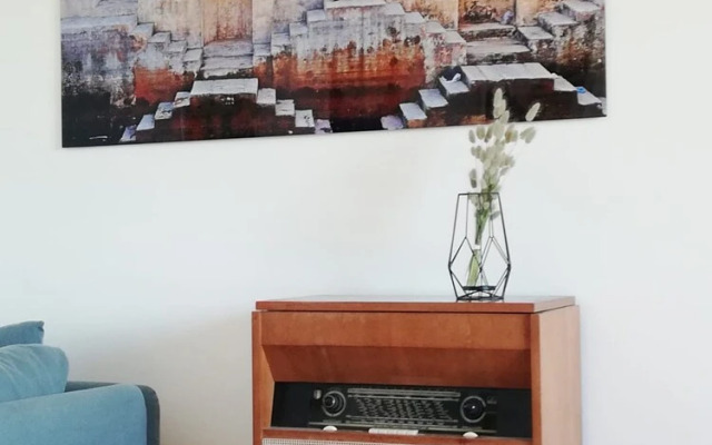 Superb sea View / Private Beach Access