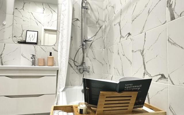 2ROOMS (2РУМС) на улице Максима Горького