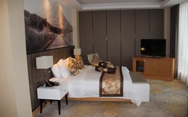 Xianning Youth Theme Hotel