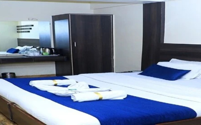 Room Maangta 211 - Thane West