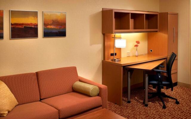 Sonesta Simply Suites Detroit Novi