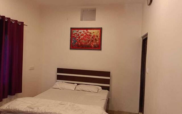 POP HOME 80621H Riddhi Resort & Home Stay