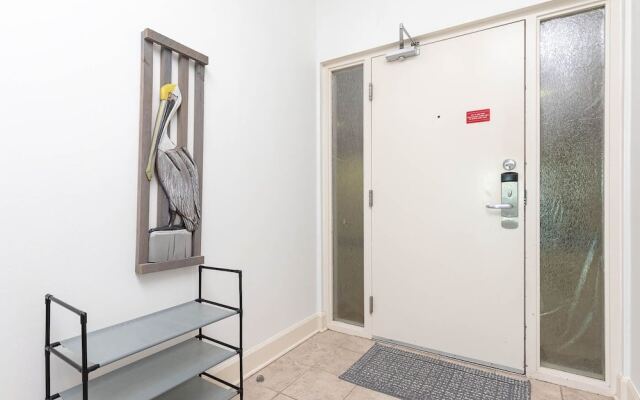 Phoenix Ix 1105 3 Bedroom Condo