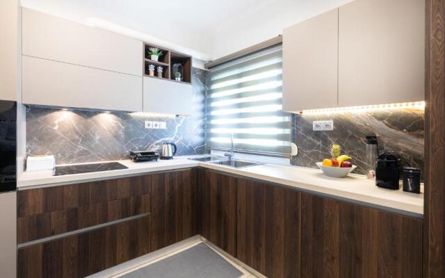 Sleeping Beauty Apartment City Center!!