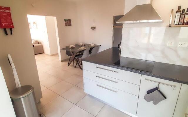 Sea Breeze Central, 2bed