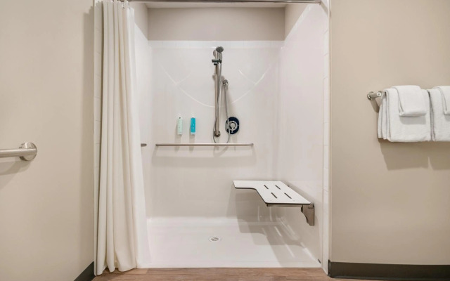 Park Inn by Radisson, Kelowna