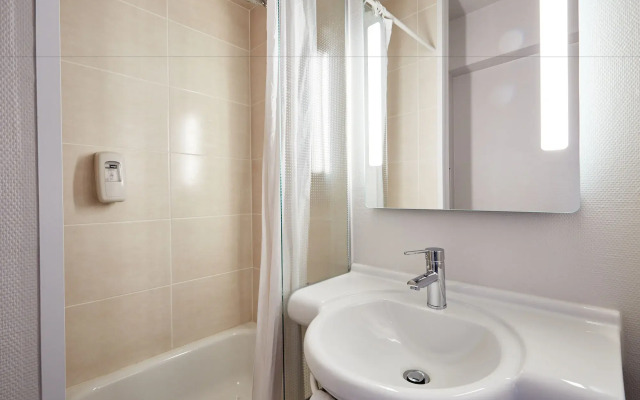 B&B HOTEL Le Havre (1)