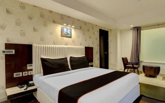 Hotel Broadway by OYO Rooms