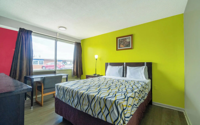 Lamplighter Inn By OYO Independence