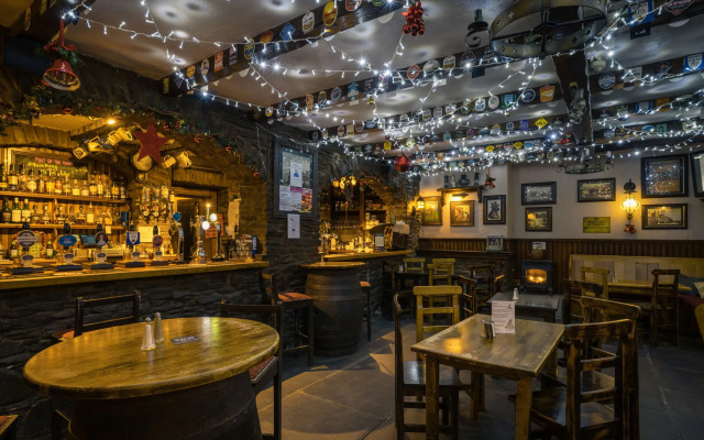 The Forth Inn