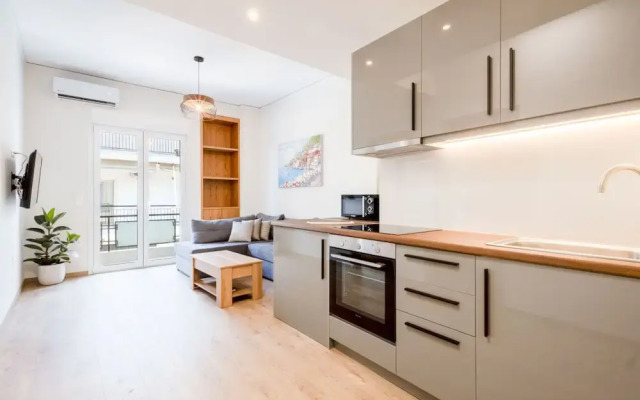 Spacious 3-bedroom Dual Apartment in City Centre
