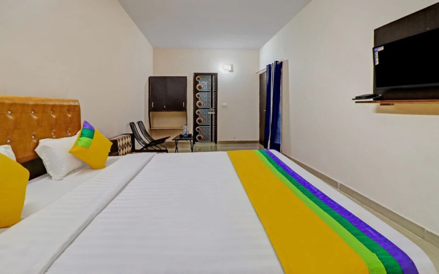 Itsy By Treebo - Divine Inn