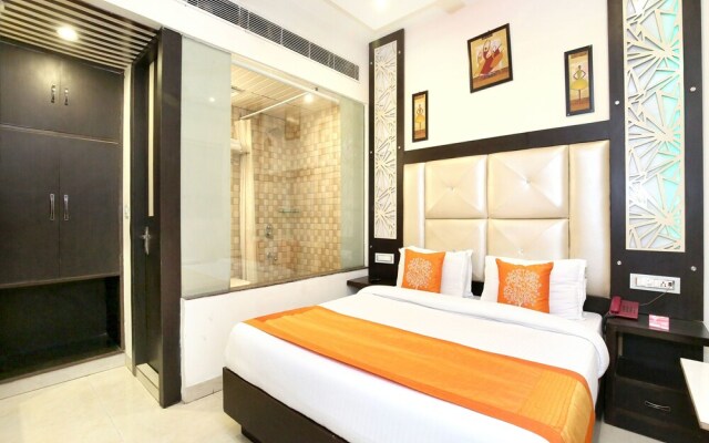 OYO 982 Hotel Royal Park