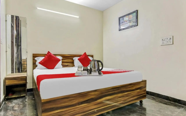 Oyo Flagship 703466 Hotel New Wonders Hills