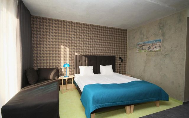 KURSHI Hotel & SPA