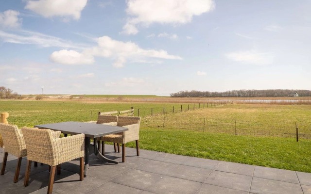 Amazing Bungalow in De Cocksdorp near Beach