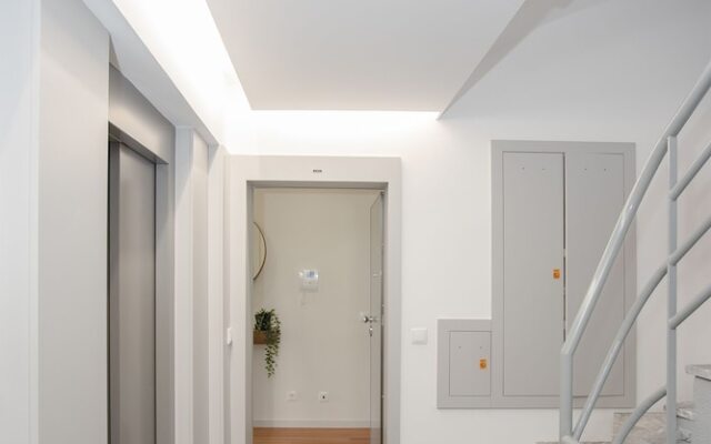 Liiiving-Luxury River View Apartment XII