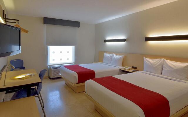 City Express by Marriott Playa Del Carmen