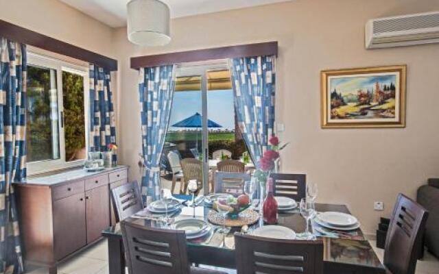 Sunny Coast Villa