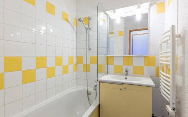 Appartement La Plagne, 2 pièces, 6 personnes - FR-1-353-72