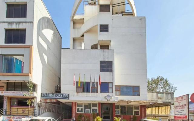 OYO 17243 Hotel Celebration Inn