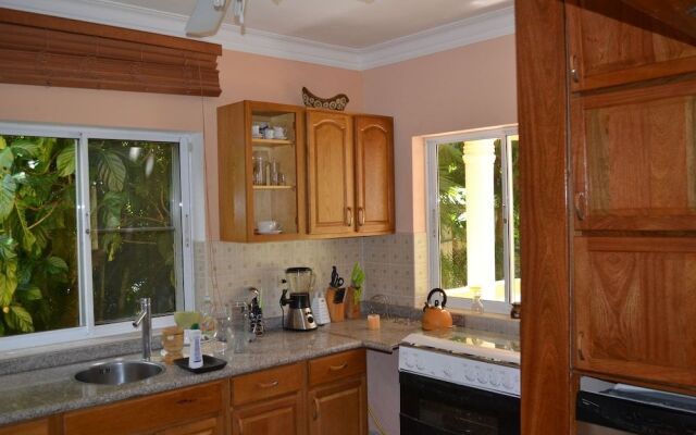 4 Bedroom Villa, Private Pool, Security, Ocean View
