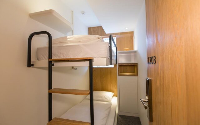 Muiu Inn Capsule Hotel