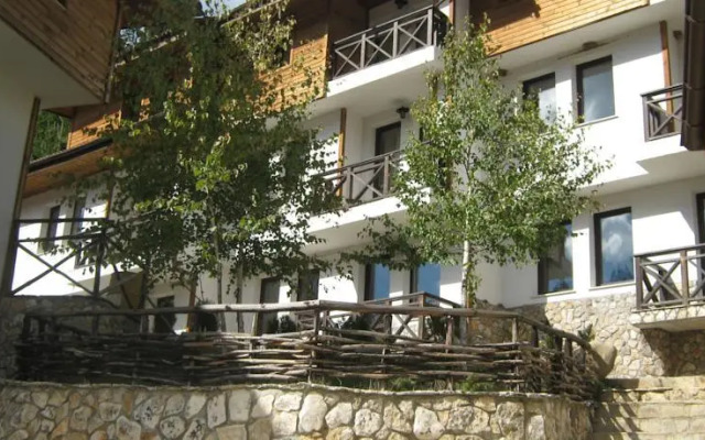 Boriki Complex